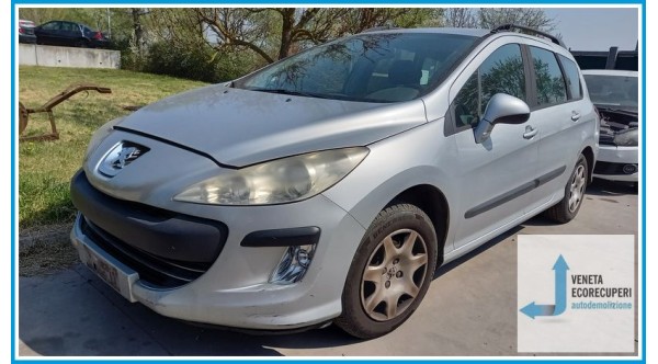 PEUGEOT 308  del 2008 parti usate e ricambi