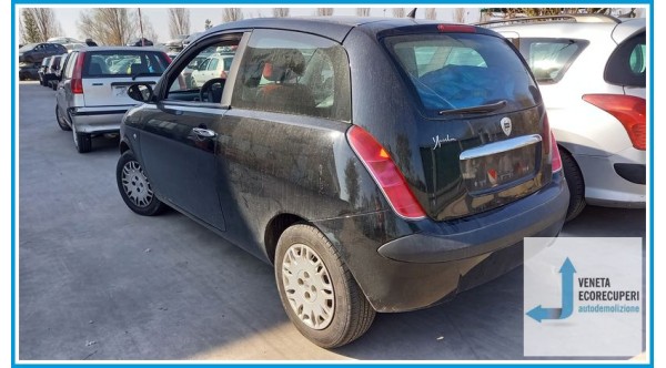 LANCIA YPSILON TE del 2006 parti usate e ricambi