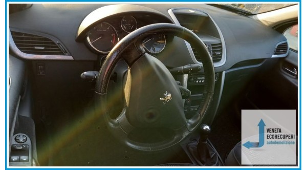 PEUGEOT 207  del 2006 parti usate e ricambi