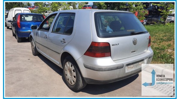 VOLKSWAGEN GOLF 1J del 2000 parti usate e ricambi