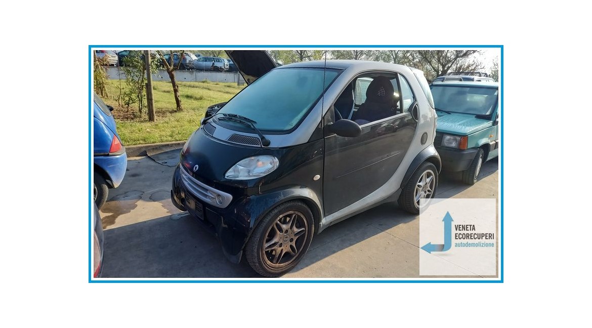 SMART COUPE' C450 del 2000 parti usate e ricambi