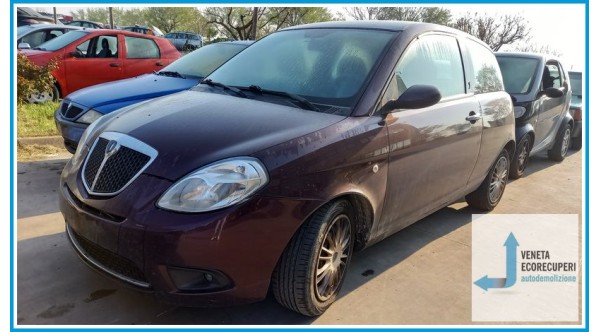 LANCIA YPSILON TE del 2008 parti usate e ricambi