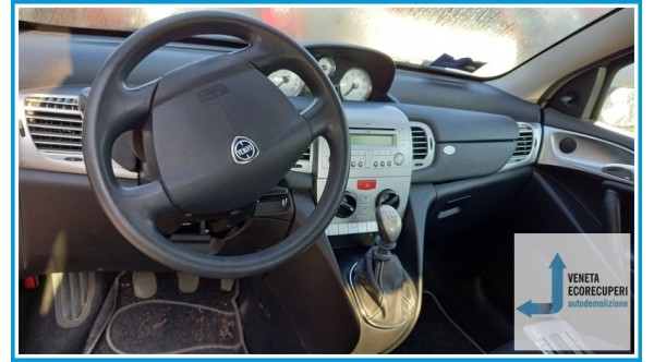 LANCIA YPSILON TE del 2008 parti usate e ricambi