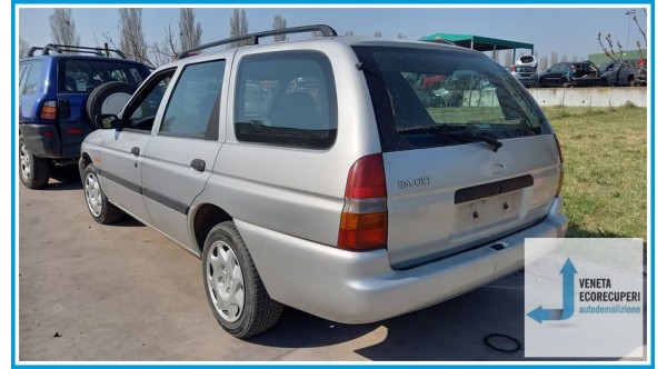 FORD ESCORT FA del 1996 parti usate e ricambi