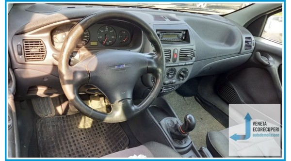 FIAT BRAVO 1L del 2000 parti usate e ricambi