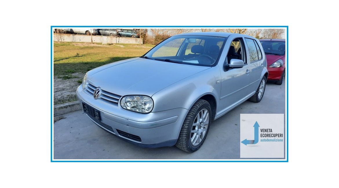 VOLKSWAGEN GOLF 1J del 2001 parti usate e ricambi
