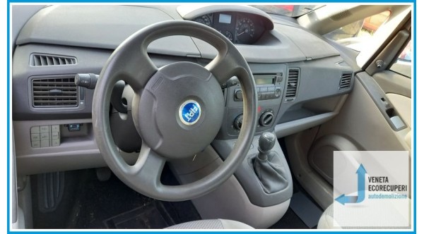 FIAT IDEA 4D/2S del 2004 parti usate e ricambi
