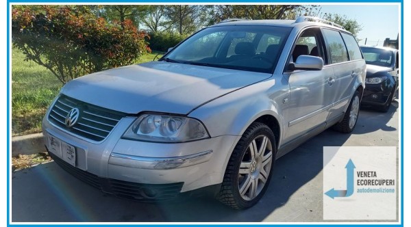 VOLKSWAGEN PASSAT 3B del 2003 parti usate e ricambi