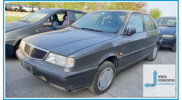 LANCIA DEDRA  del 1990 parti usate e ricambi