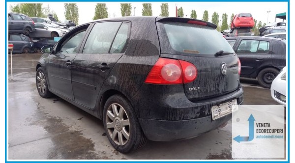 VOLKSWAGEN GOLF 1K del 2006 parti usate e ricambi