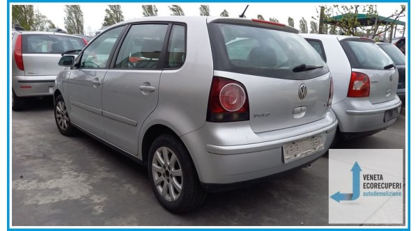 VOLKSWAGEN POLO 9N del 2005 parti usate e ricambi
