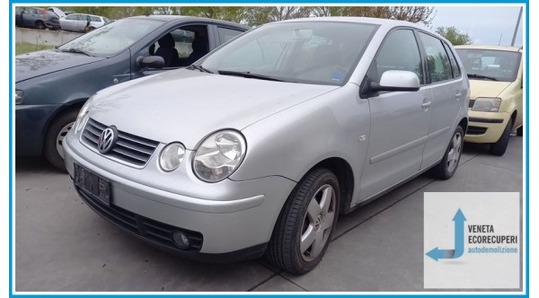 VOLKSWAGEN POLO 9N del 2003 parti usate e ricambi