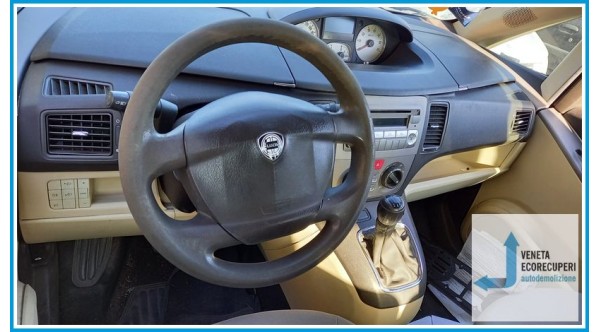 LANCIA MUSA TG del 2006 parti usate e ricambi