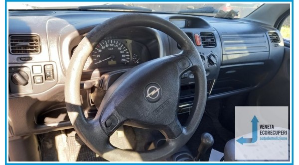 OPEL AGILA H00 del 2003 parti usate e ricambi