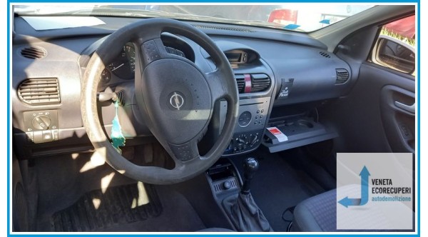 OPEL CORSA X01 del 2002 parti usate e ricambi