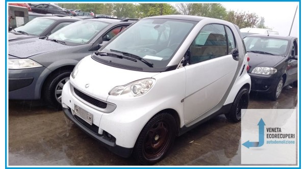 SMART FORTWO A/C451 del 2008 parti usate e ricambi
