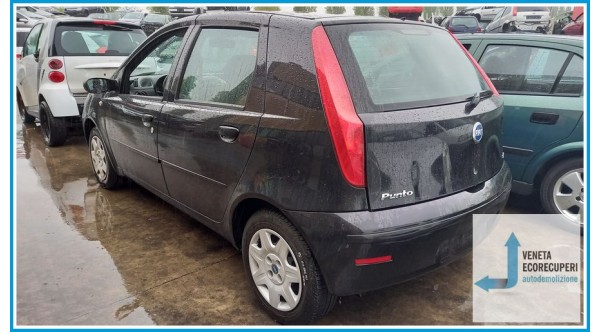 FIAT PUNTO 2U del 2004 parti usate e ricambi