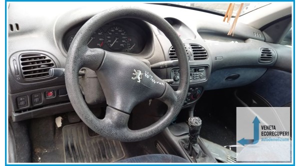 PEUGEOT 206  del 2001 parti usate e ricambi