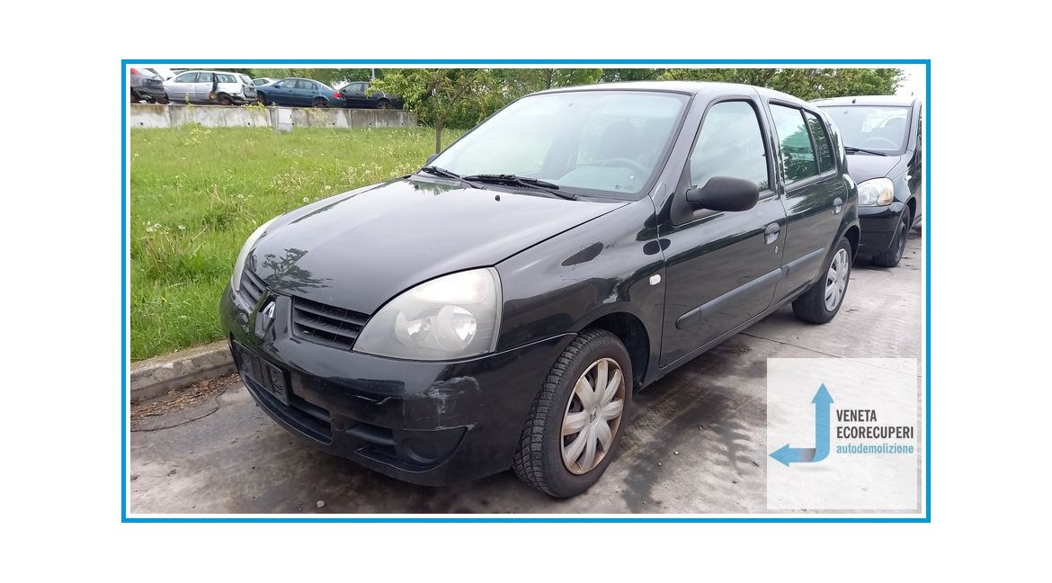 RENAULT CLIO 2a Serie  del 2007 parti usate e ricambi