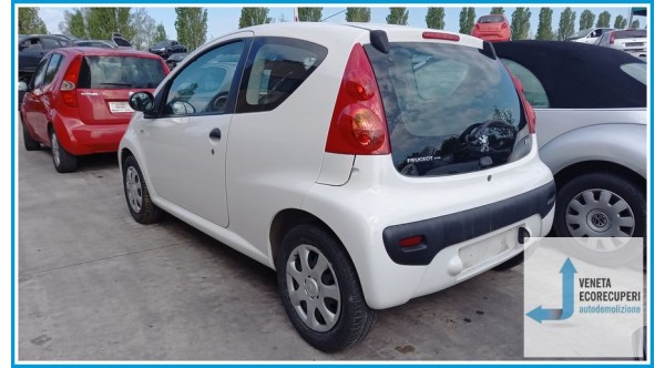 PEUGEOT 107  del 2009 parti usate e ricambi
