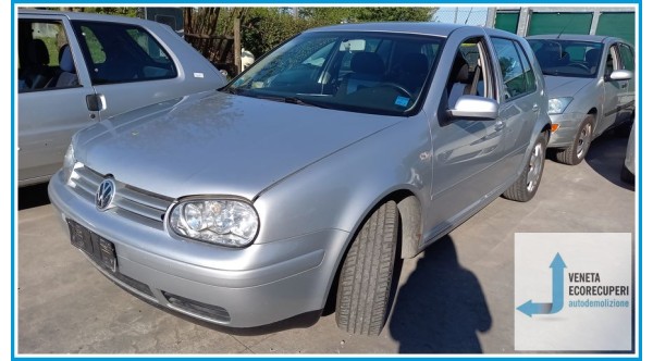 VOLKSWAGEN GOLF 1J del 2000 parti usate e ricambi