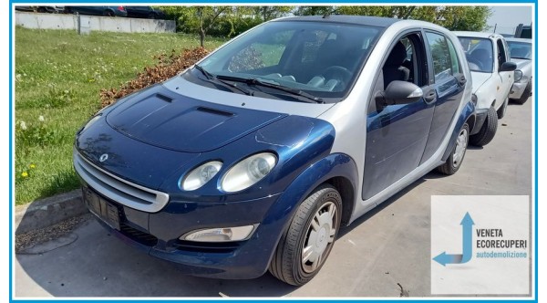 SMART FORFOUR W454 del 2005 parti usate e ricambi