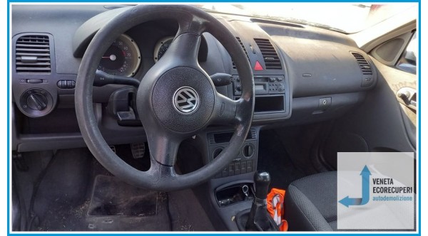 VOLKSWAGEN POLO 3a Serie  del 2000 parti usate e ricambi
