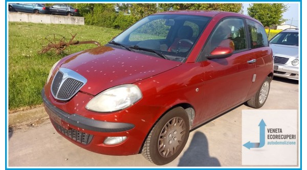 LANCIA YPSILON TE del 2005 parti usate e ricambi