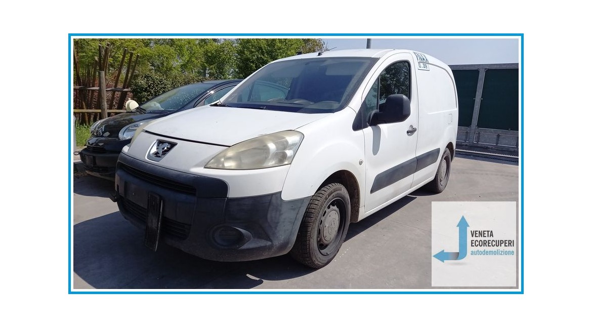 PEUGEOT PARTNER VAN B9 del 2010 parti usate e ricambi