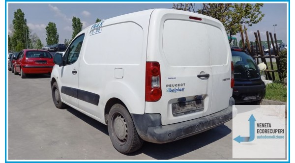 PEUGEOT PARTNER VAN B9 del 2010 parti usate e ricambi