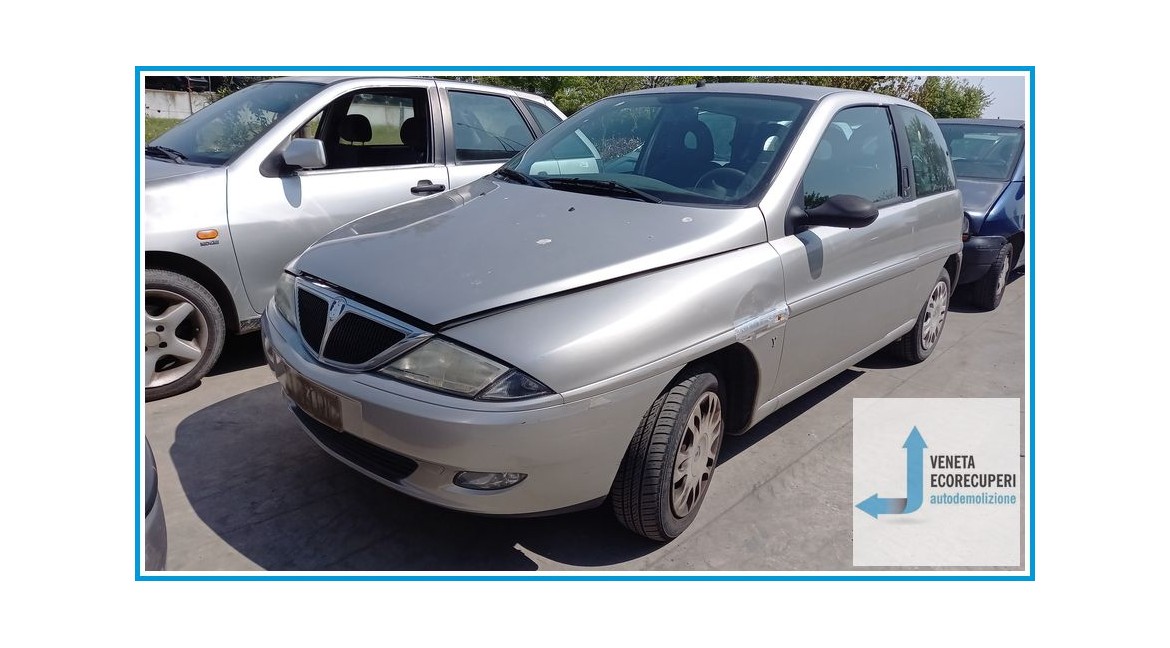 LANCIA Y  del 2001 parti usate e ricambi