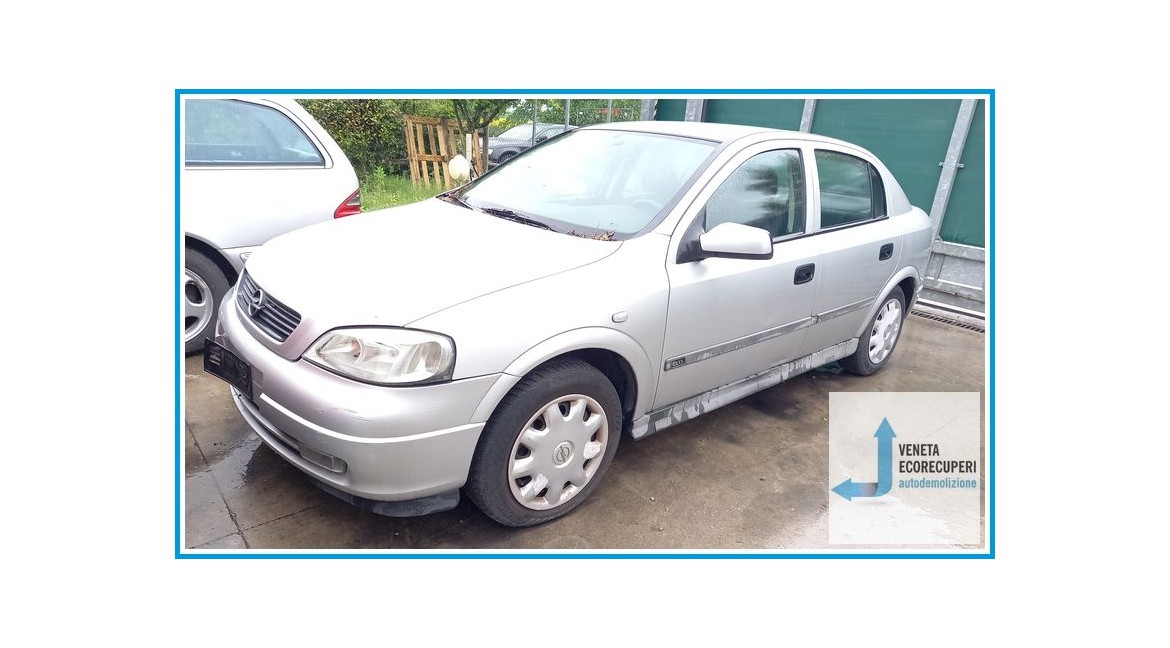 OPEL ASTRA T98 del 2001 parti usate e ricambi