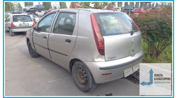 FIAT PUNTO 2U del 2005 parti usate e ricambi