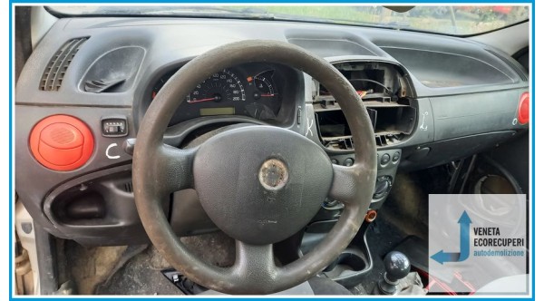 FIAT PUNTO 2U del 2005 parti usate e ricambi