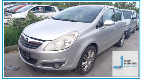 OPEL CORSA S07 del 2008 parti usate e ricambi