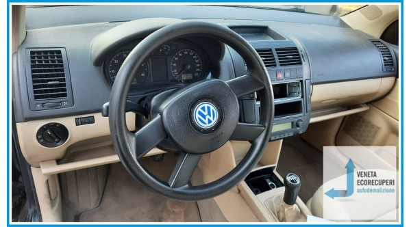 VOLKSWAGEN POLO 9N del 2002 parti usate e ricambi