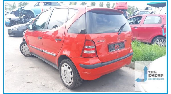 MERCEDES-BENZ Classe A W168 del 2001 parti usate e ricambi