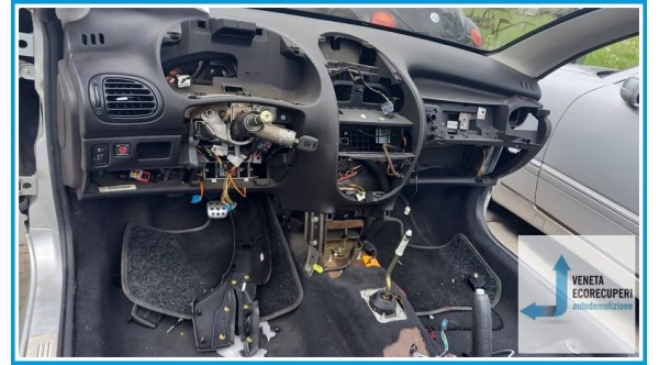 PEUGEOT 206  del 2003 parti usate e ricambi
