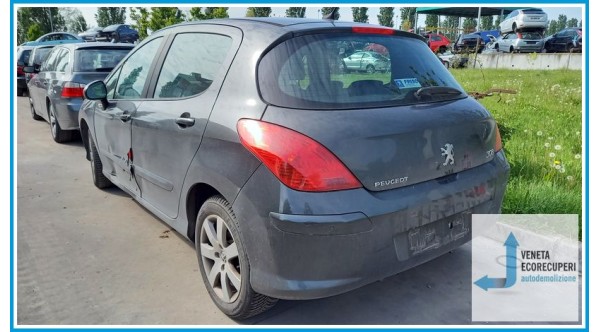 PEUGEOT 308  del 2008 parti usate e ricambi