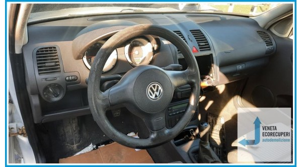 VOLKSWAGEN POLO 9N del 2000 parti usate e ricambi