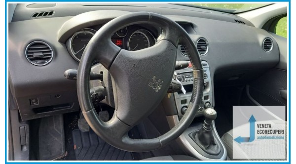 PEUGEOT 308  del 2008 parti usate e ricambi