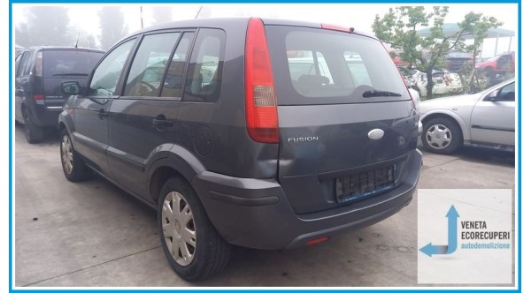FORD FUSION CBK del 2004 parti usate e ricambi