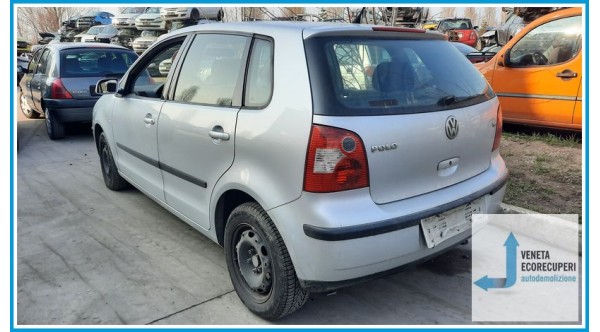 VOLKSWAGEN POLO 9N del 2002 parti usate e ricambi