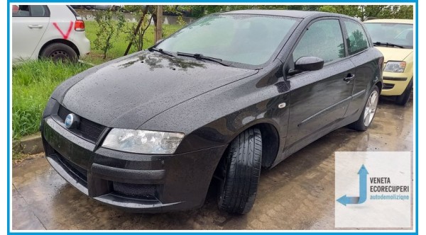 FIAT STILO 2V del 2004 parti usate e ricambi