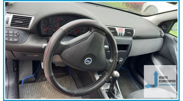 FIAT STILO 2V del 2004 parti usate e ricambi