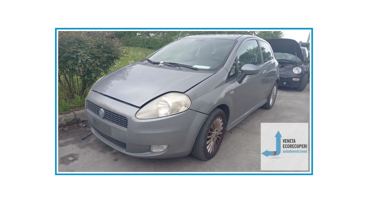 FIAT GRANDE PUNTO 2Y del 2006 parti usate e ricambi