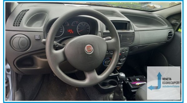 FIAT PUNTO CLASSIC 2U del 2009 parti usate e ricambi