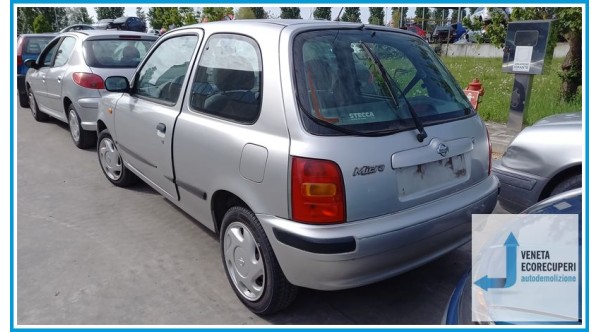 NISSAN MICRA K11E del 2000 parti usate e ricambi