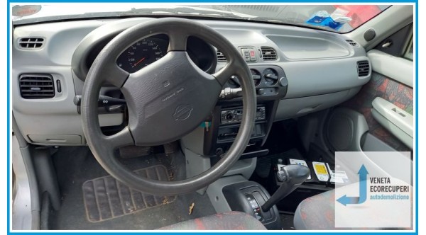 NISSAN MICRA K11E del 2000 parti usate e ricambi
