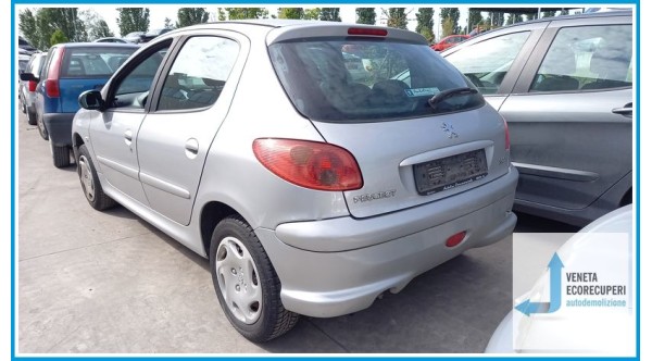 PEUGEOT 206  del 2005 parti usate e ricambi